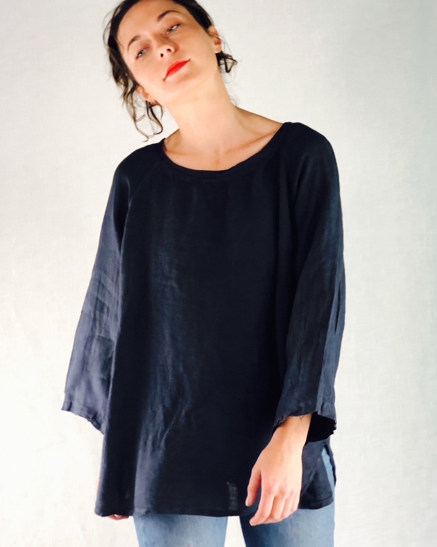 Dowry Tops | Long Sleeve Linen T-Shirt